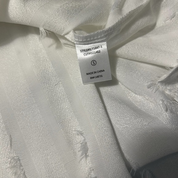 NWT Goldie Lew Olsen Blouse Ruffled Lace Blouse Sz Small - Picture 9 of 10